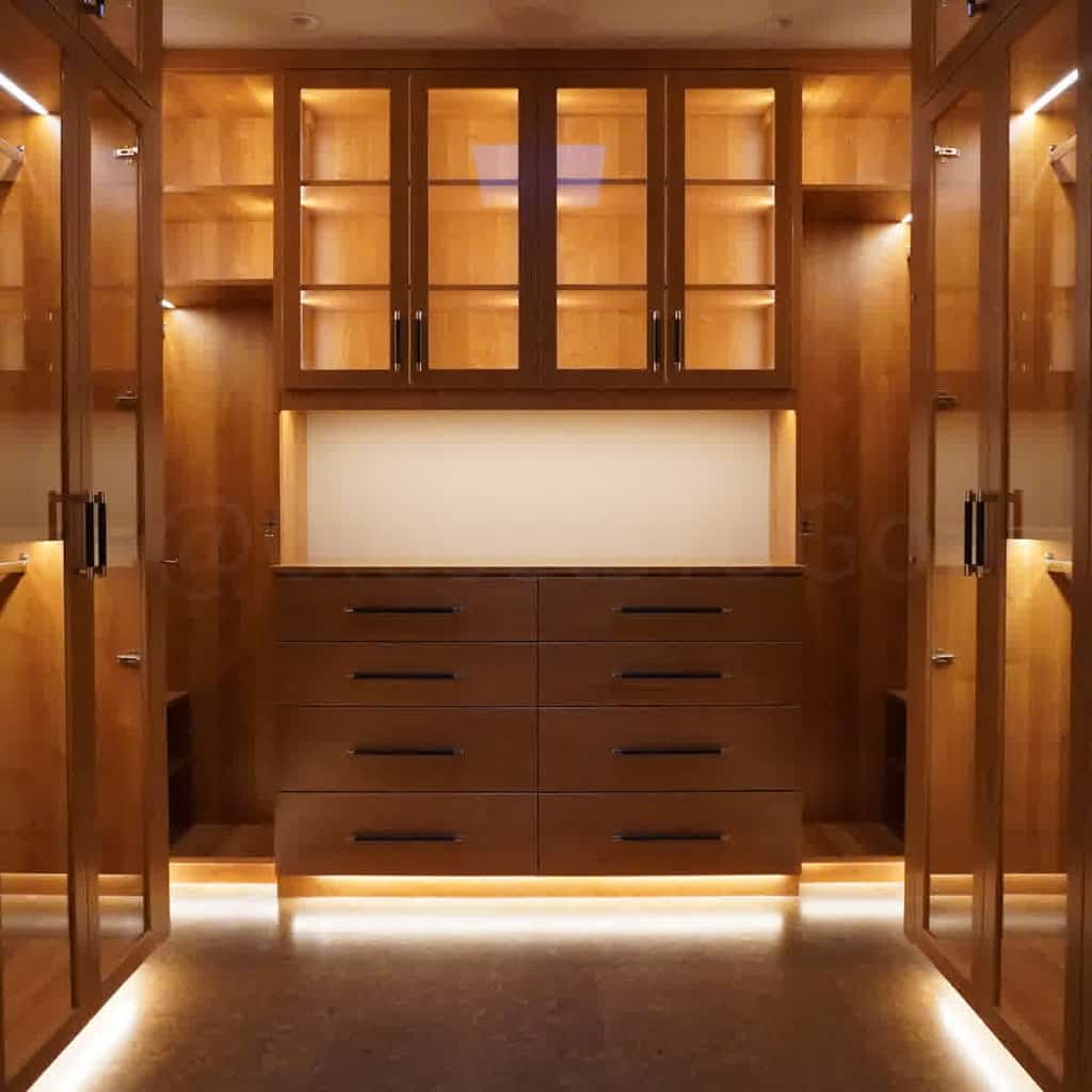 Cherry Red Warm Walk-in