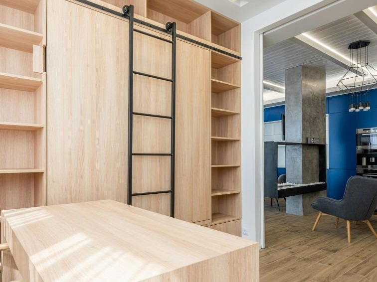 Ladder Bookshelf